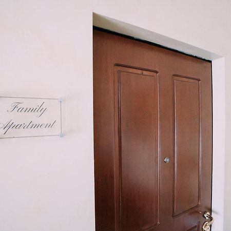 Family Apartment Vista Lago Stresa Buitenkant foto