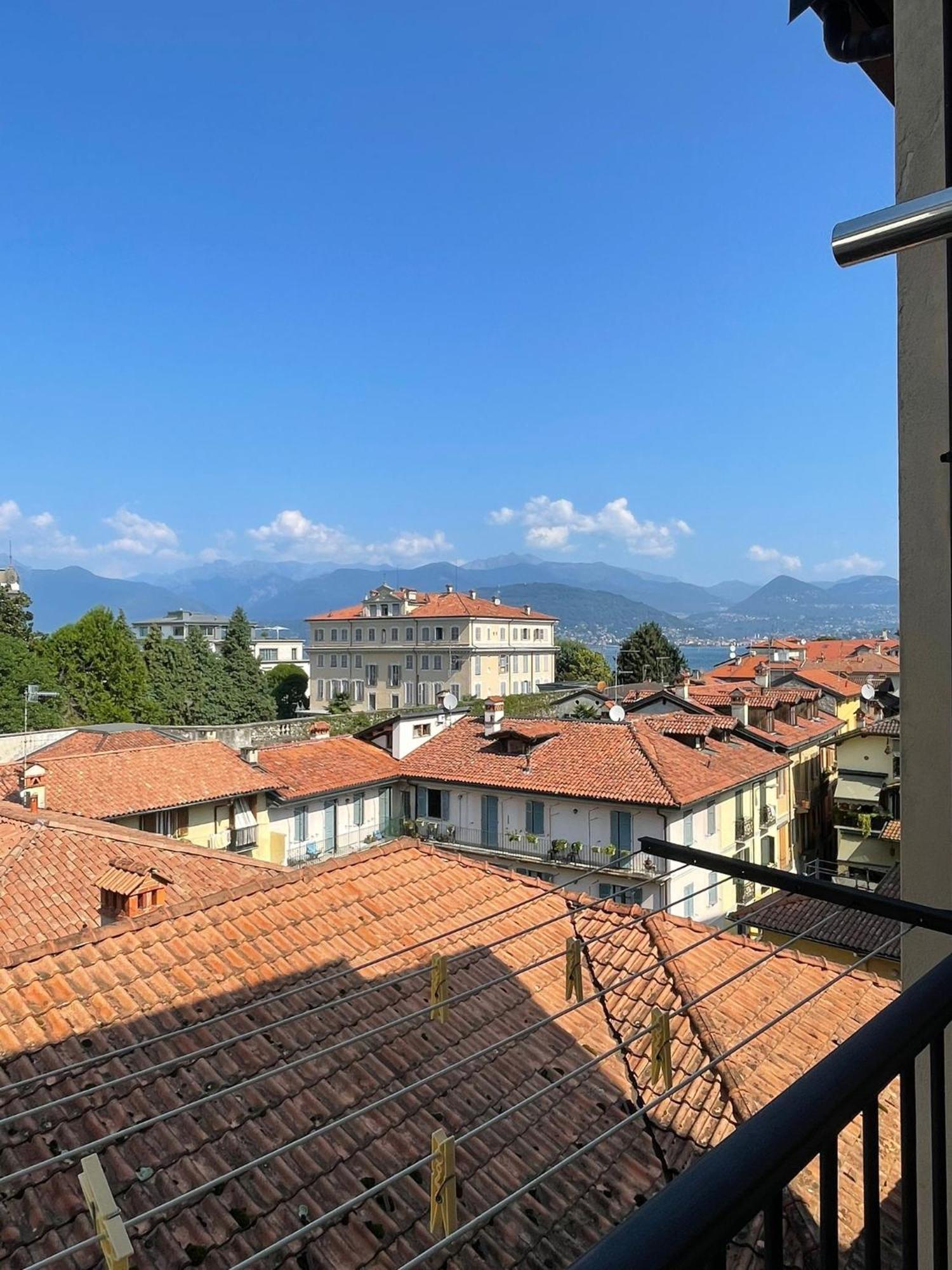 Family Apartment Vista Lago Stresa Buitenkant foto