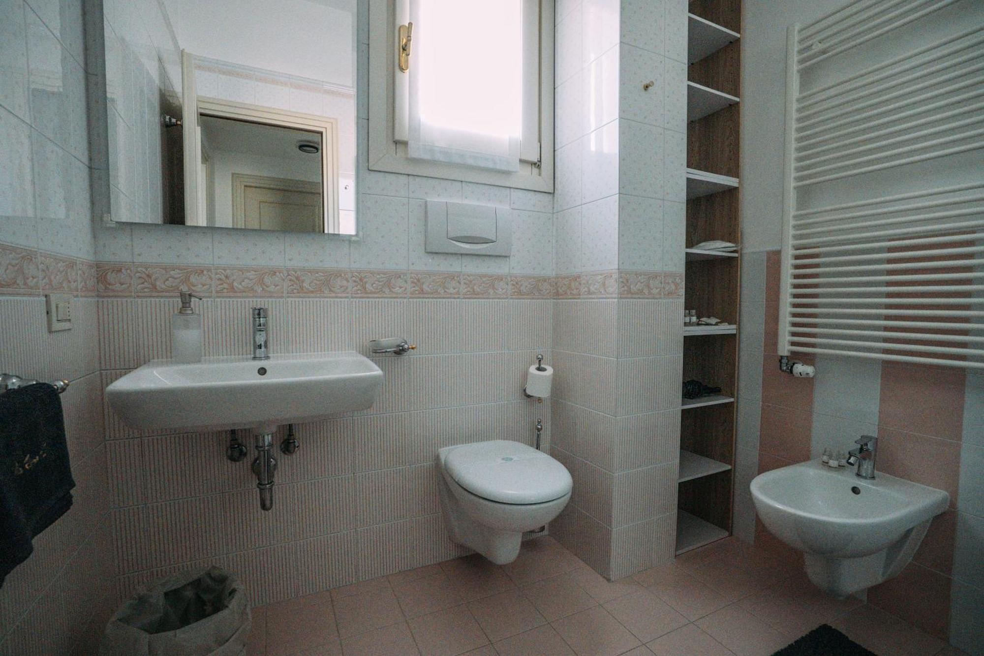 Family Apartment Vista Lago Stresa Buitenkant foto