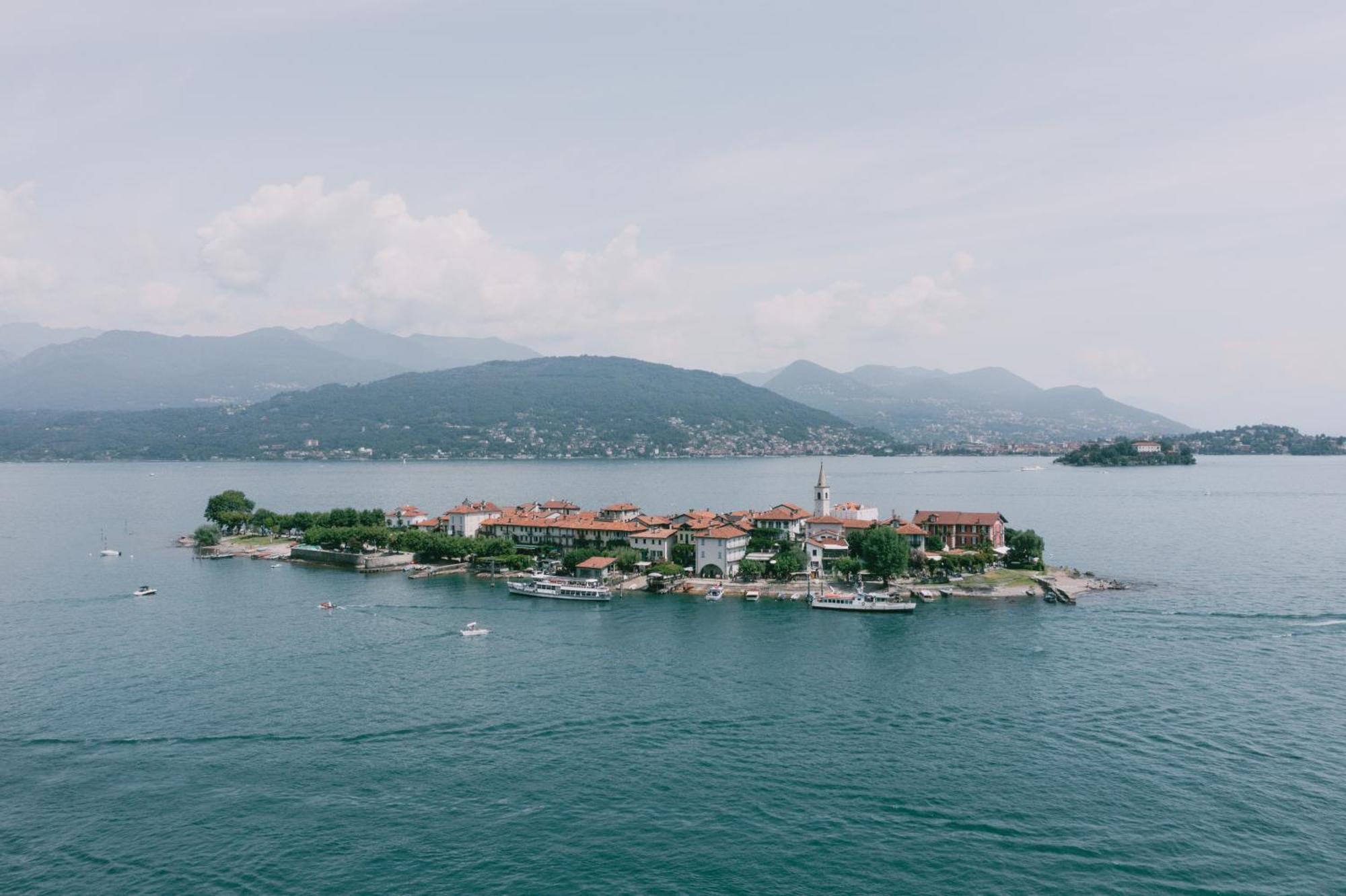 Family Apartment Vista Lago Stresa Buitenkant foto